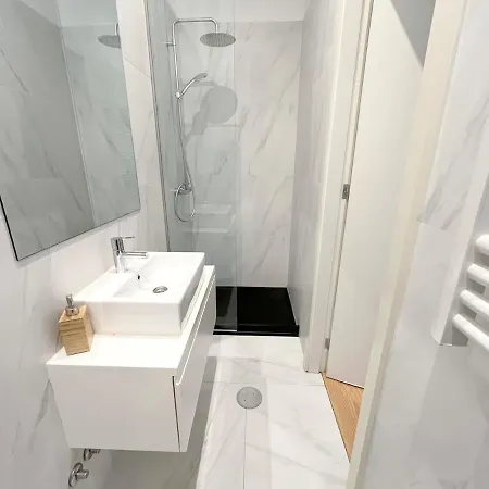 Вилла Hidden Gem Near Center- Garden, Outdoor Kitchen, Sauna Порту