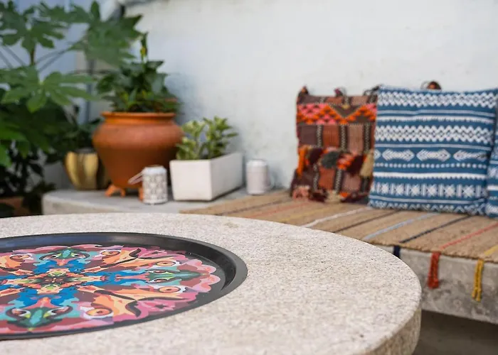 Villa Hidden Gem Near Center- Garden, Outdoor Kitchen, Sauna Porto