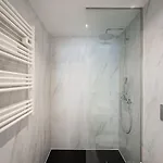 Hidden Gem Near Center- Garden, Outdoor Kitchen, Sauna * Πόρτο