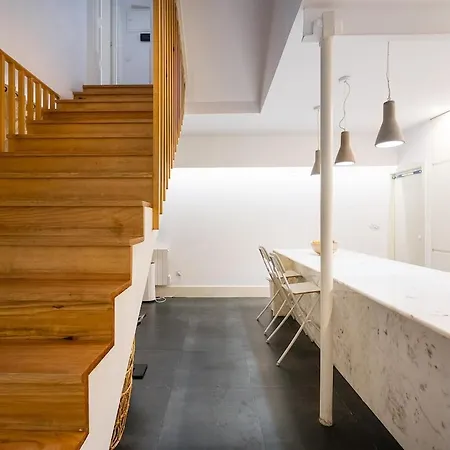 Hidden Gem Near Center- Garden, Outdoor Kitchen, Sauna Oporto