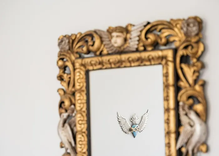 Hidden Gem Near Center- Garden, Outdoor Kitchen, Sauna * Oporto